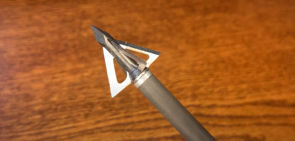 Best Fixed Blade Broadheads 5 Accurate Blades Shooting Clean Archery