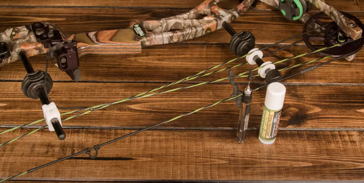 tips on how to wax your bowstrings tips on how to wax your bowstrings